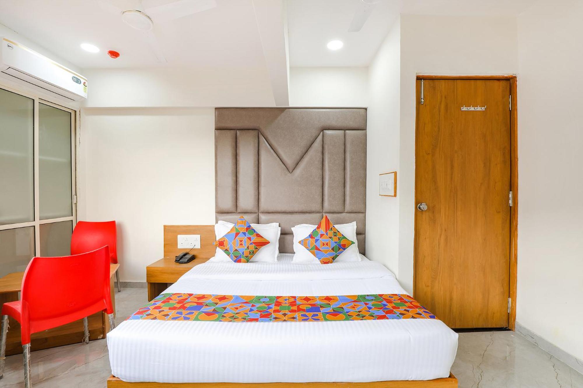 Fabhotel Crystal I - Gandhinagar Luaran gambar