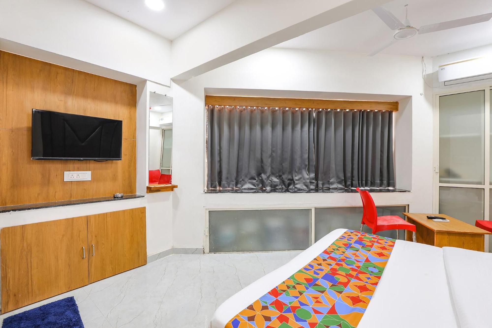 Fabhotel Crystal I - Gandhinagar Luaran gambar