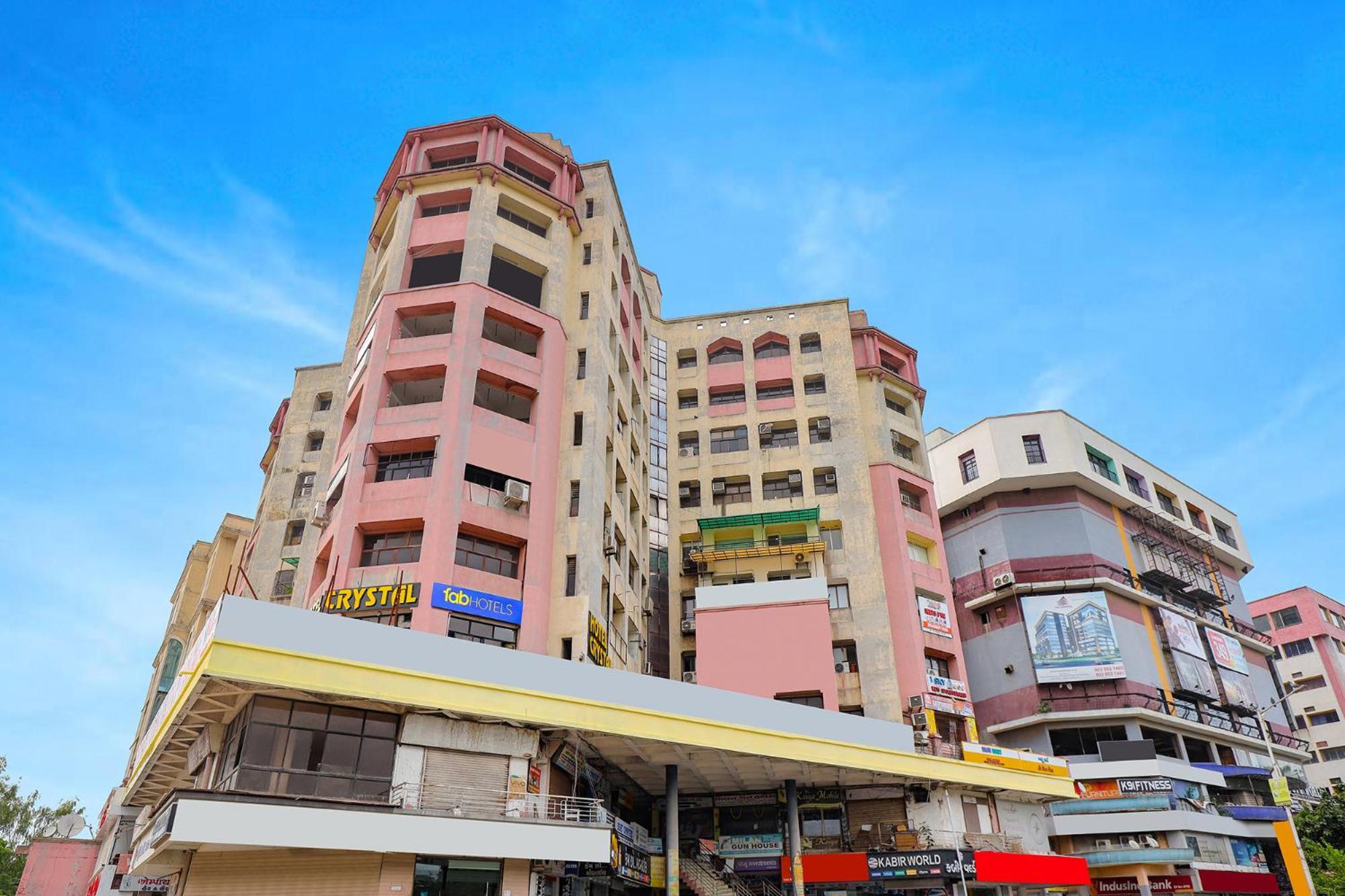 Fabhotel Crystal I - Gandhinagar Luaran gambar